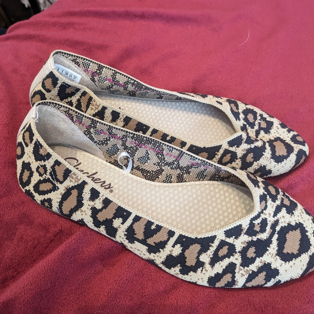 Leopard flats
